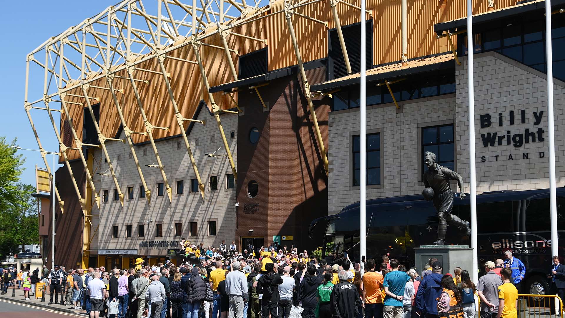 歐冠足球重返德國漢堡！礦工同意使用漢堡主場進行新賽季歐冠賽事！.